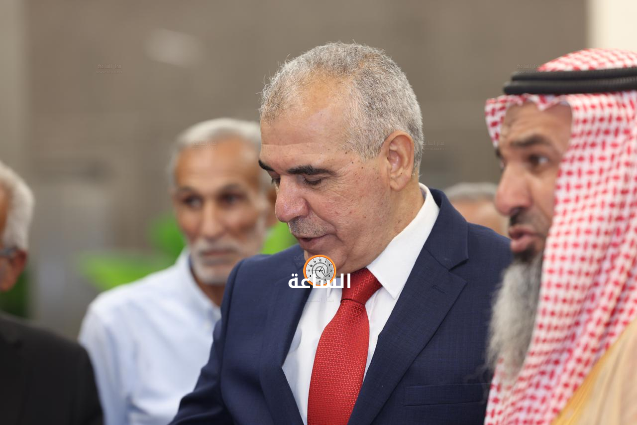 Madar Al-Saa Images 0.15845717575322404