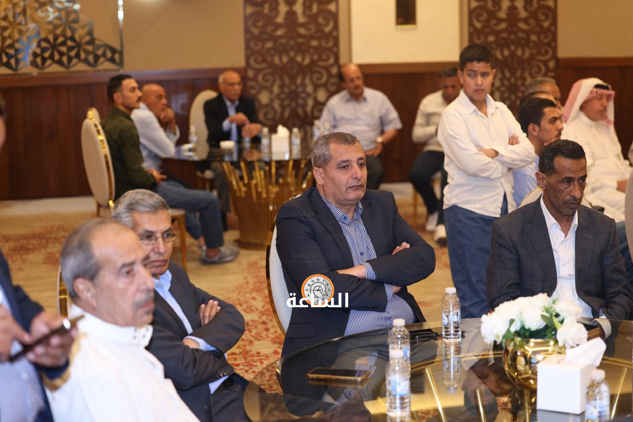 Madar Al-Saa Images 0.031764157812321114