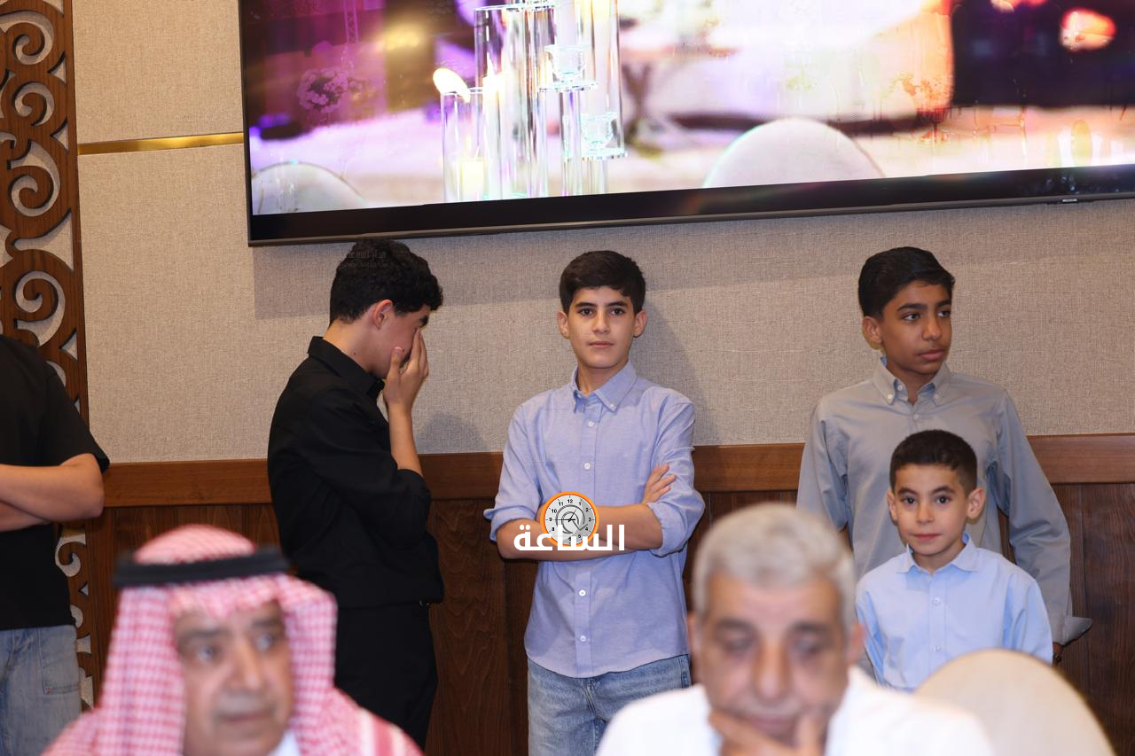 Madar Al-Saa Images 0.214290315258873