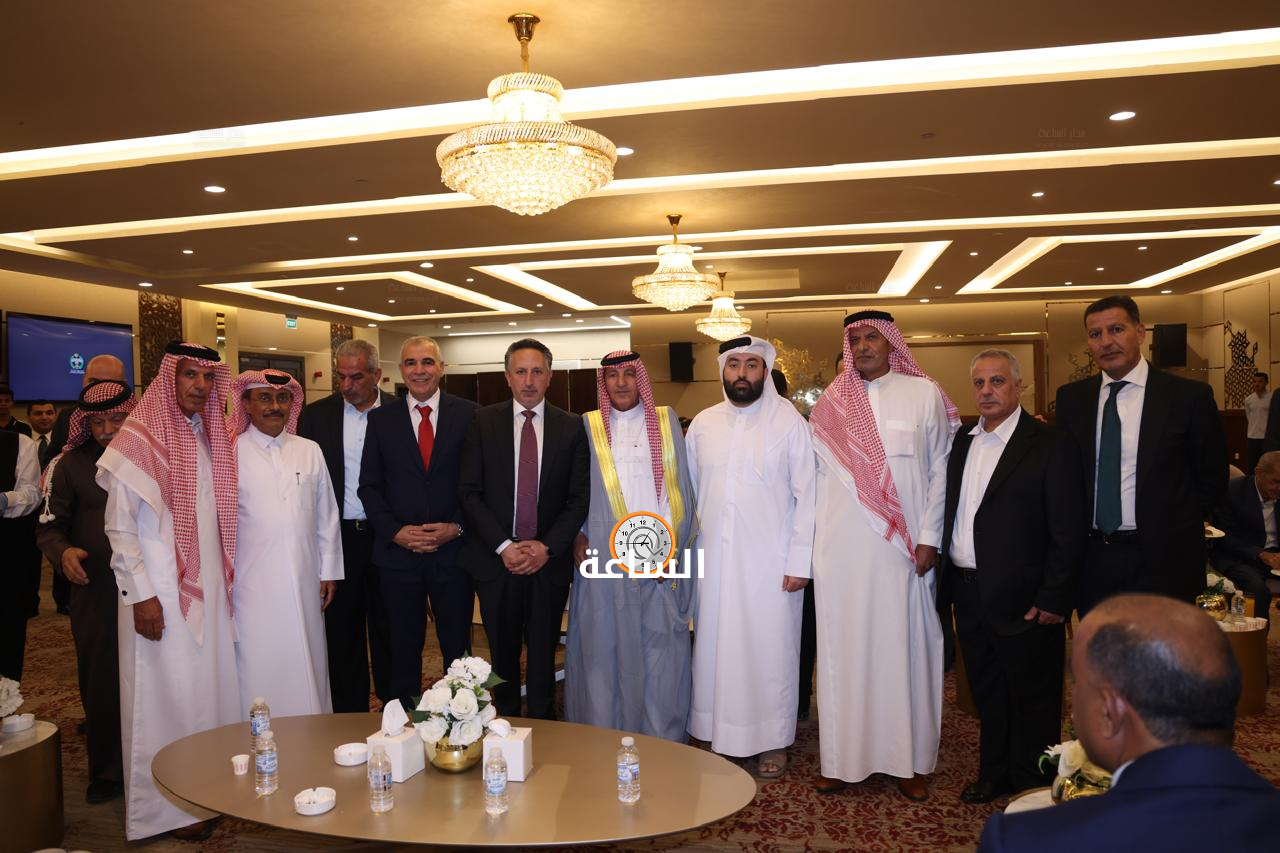 Madar Al-Saa Images 0.026446655069102043
