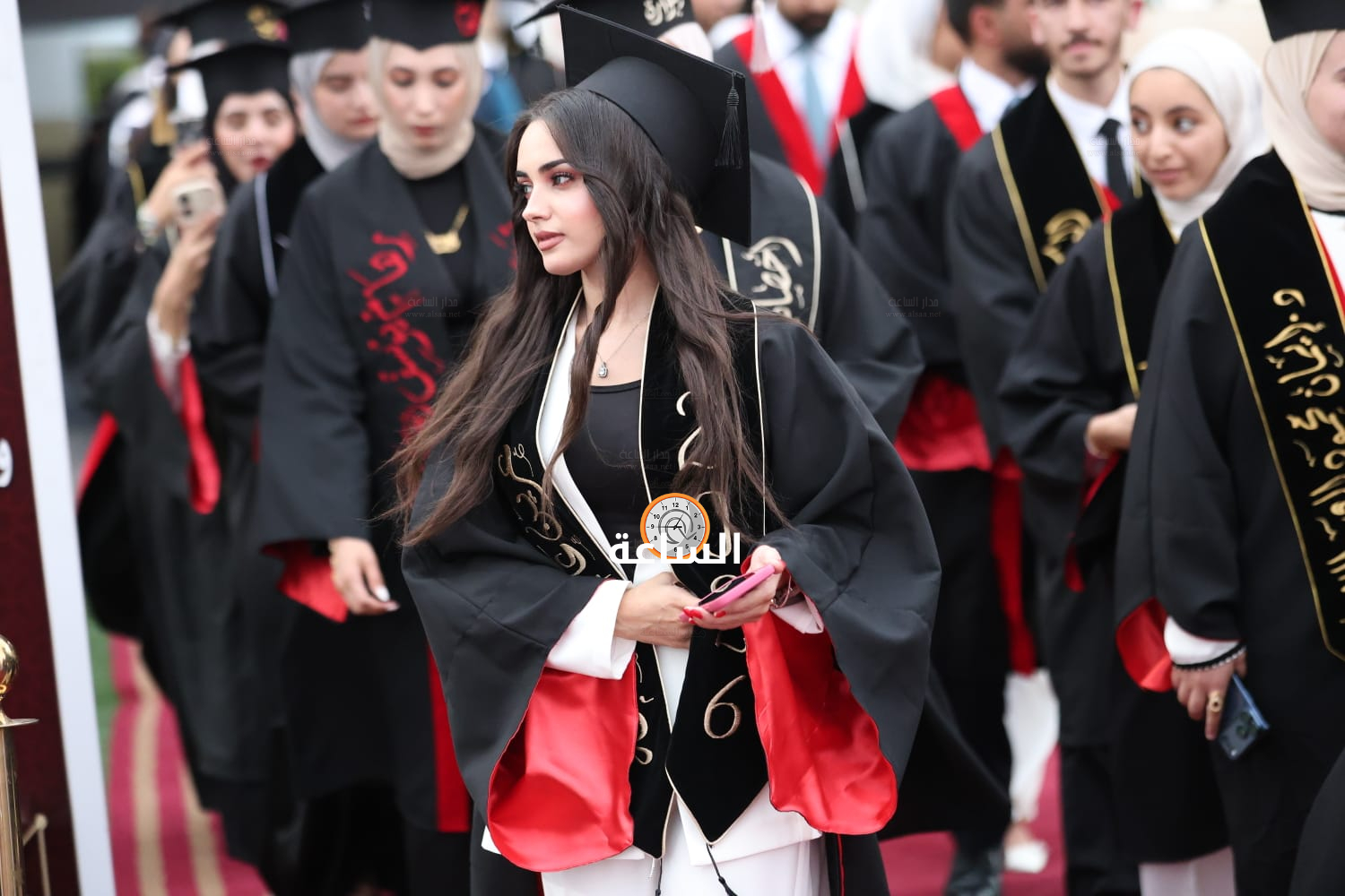 Madar Al-Saa Images 0.7055101399167044