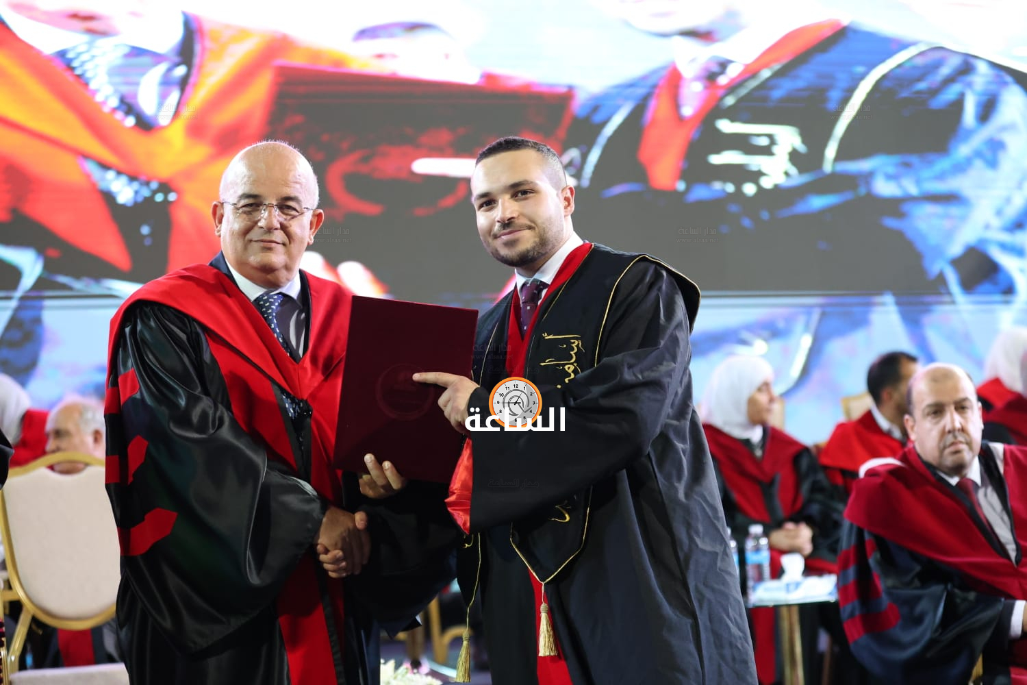 Madar Al-Saa Images 0.11691459643117441