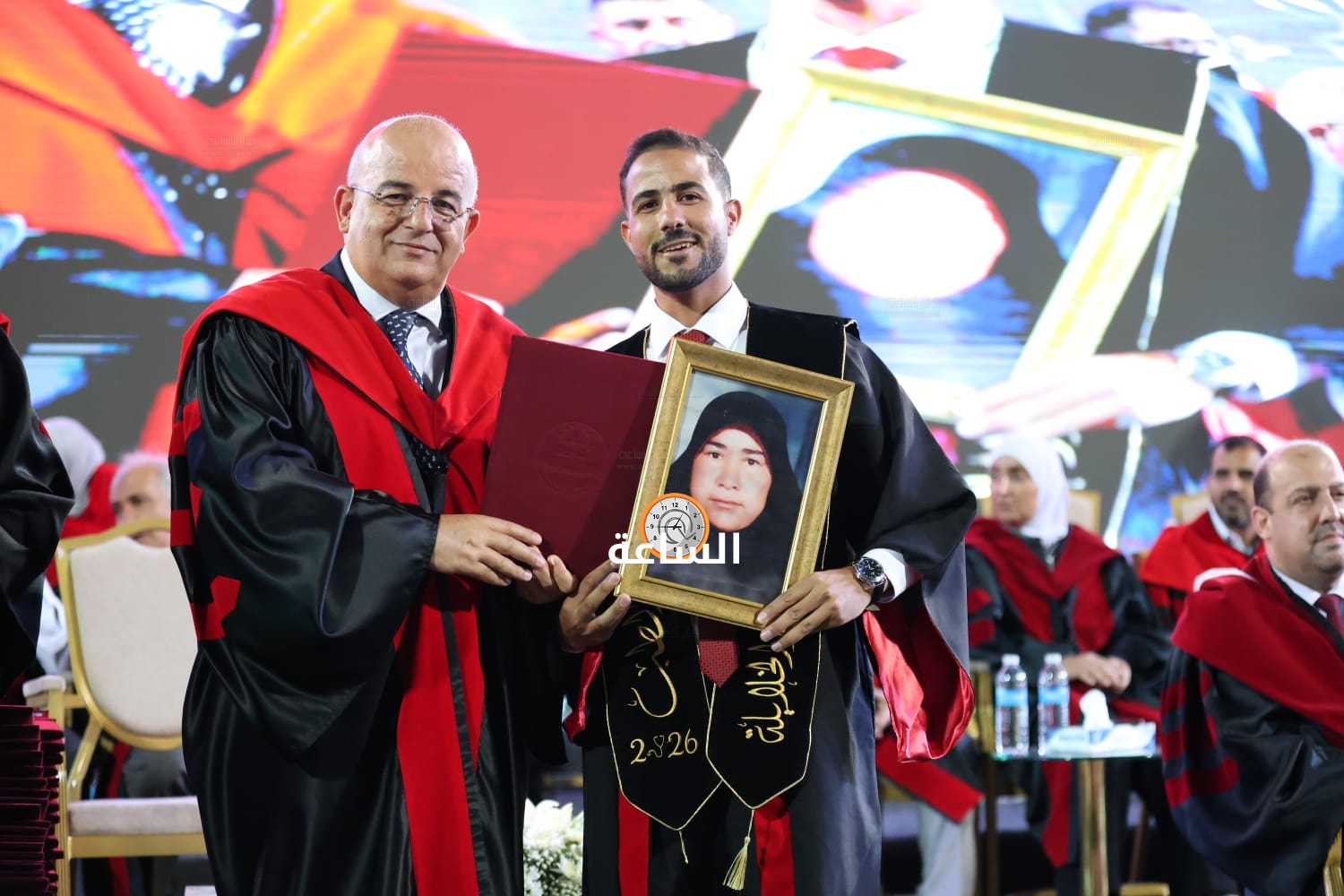 Madar Al-Saa Images 0.3795075221843417