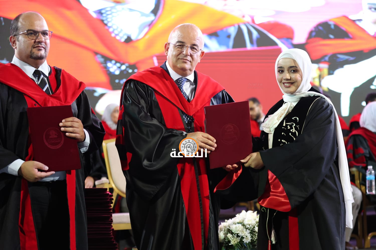 Madar Al-Saa Images 0.8070590912389026