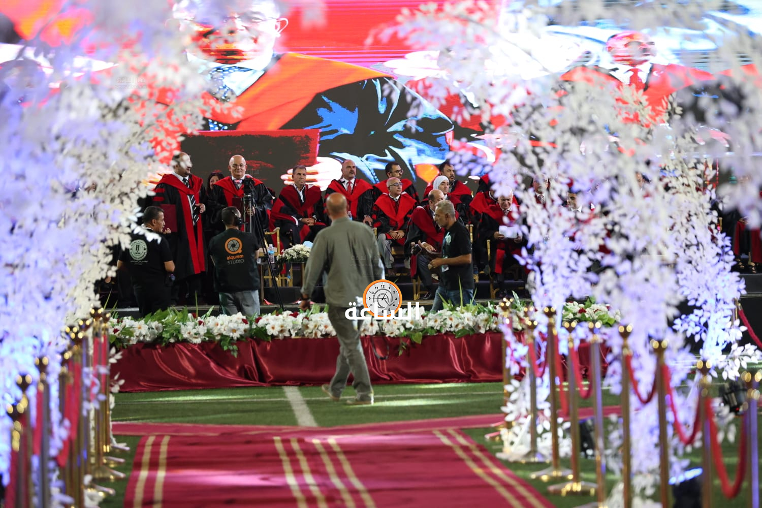 Madar Al-Saa Images 0.9903618519638632