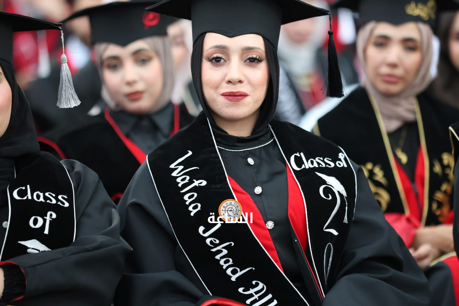 Madar Al-Saa Images 0.533871086667238