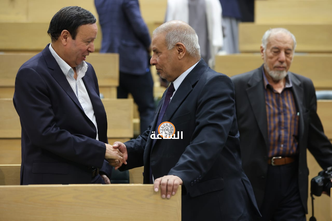 Madar Al-Saa Images 0.5359119775788199