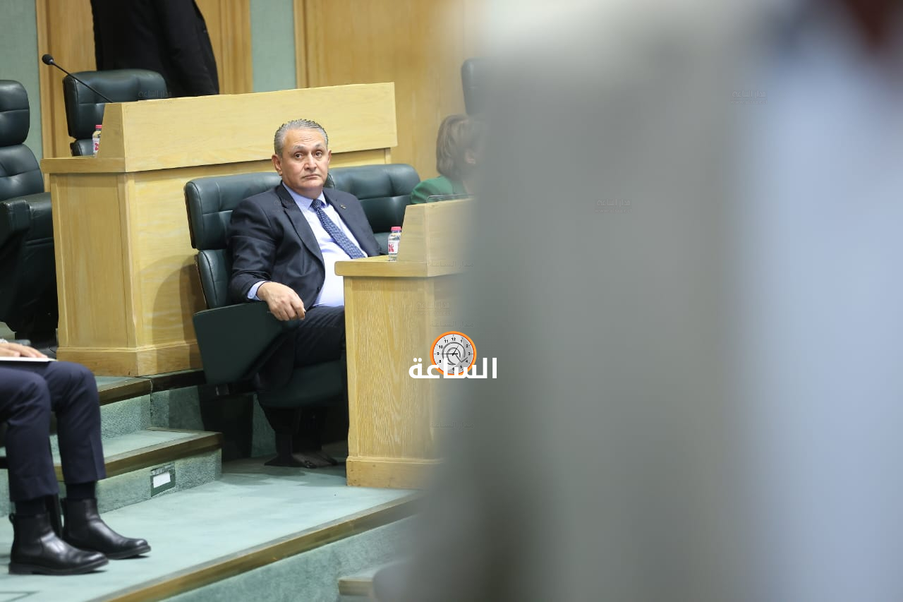 Madar Al-Saa Images 0.9484969733387004