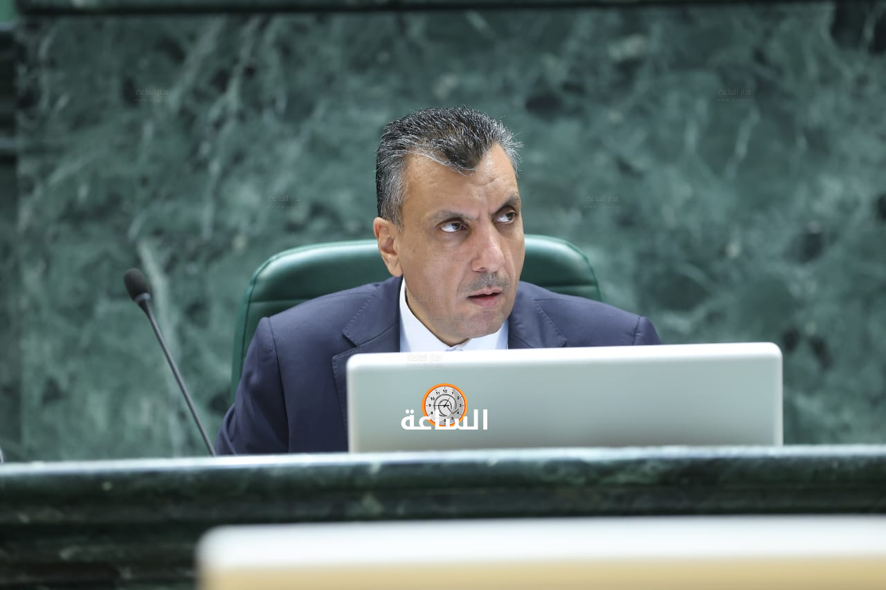 Madar Al-Saa Images 0.12342186148534373
