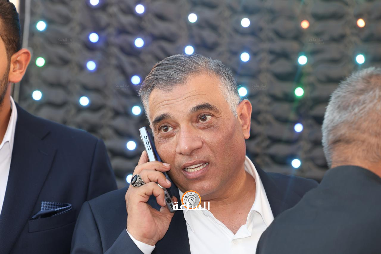 Madar Al-Saa Images 0.10159658386862391