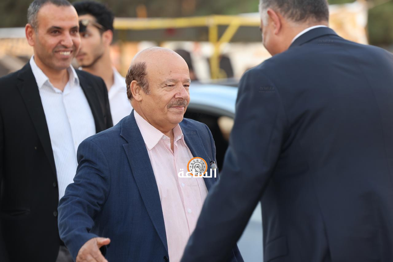Madar Al-Saa Images 0.4595605307173187