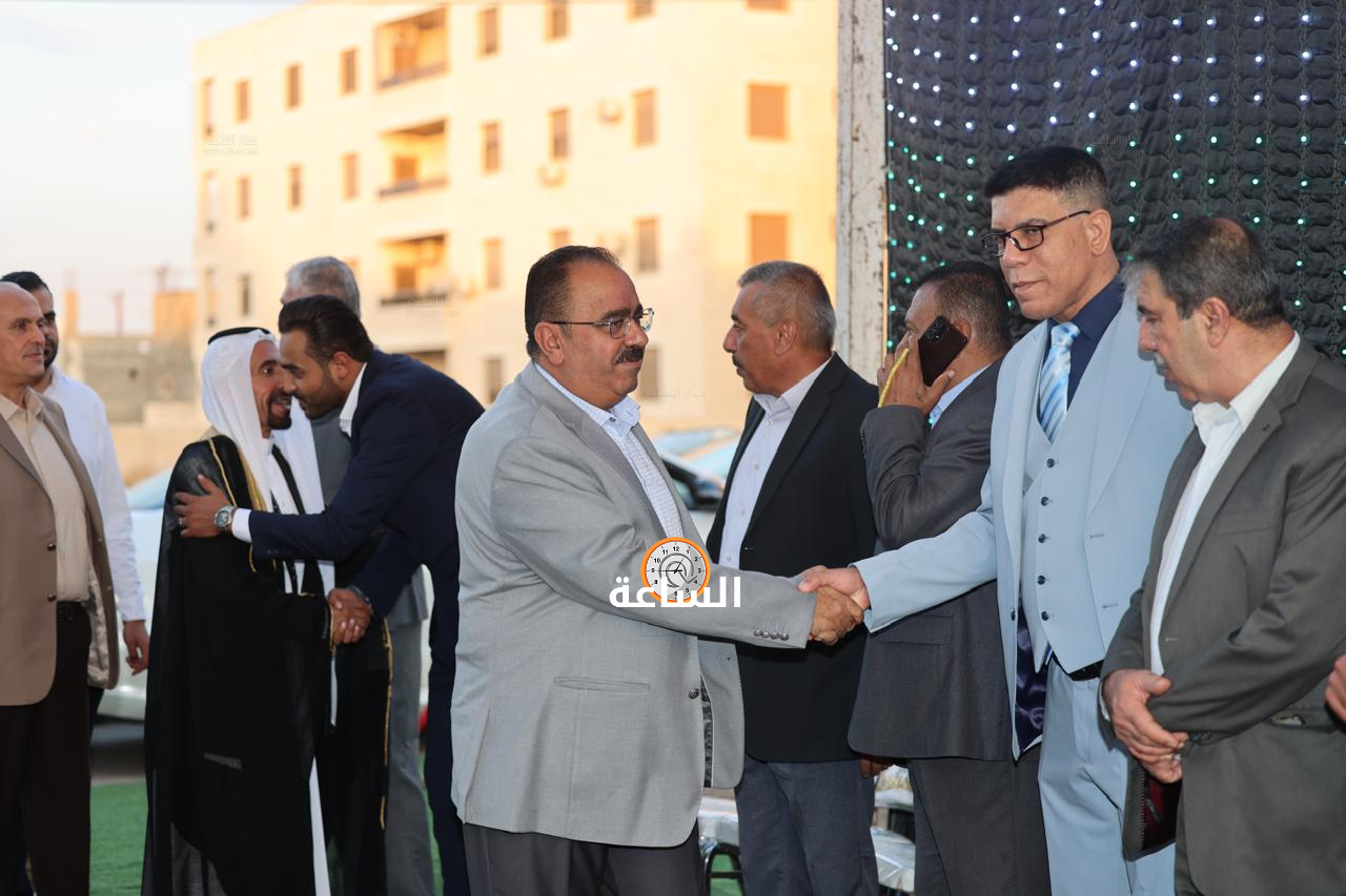Madar Al-Saa Images 0.49136793211355523