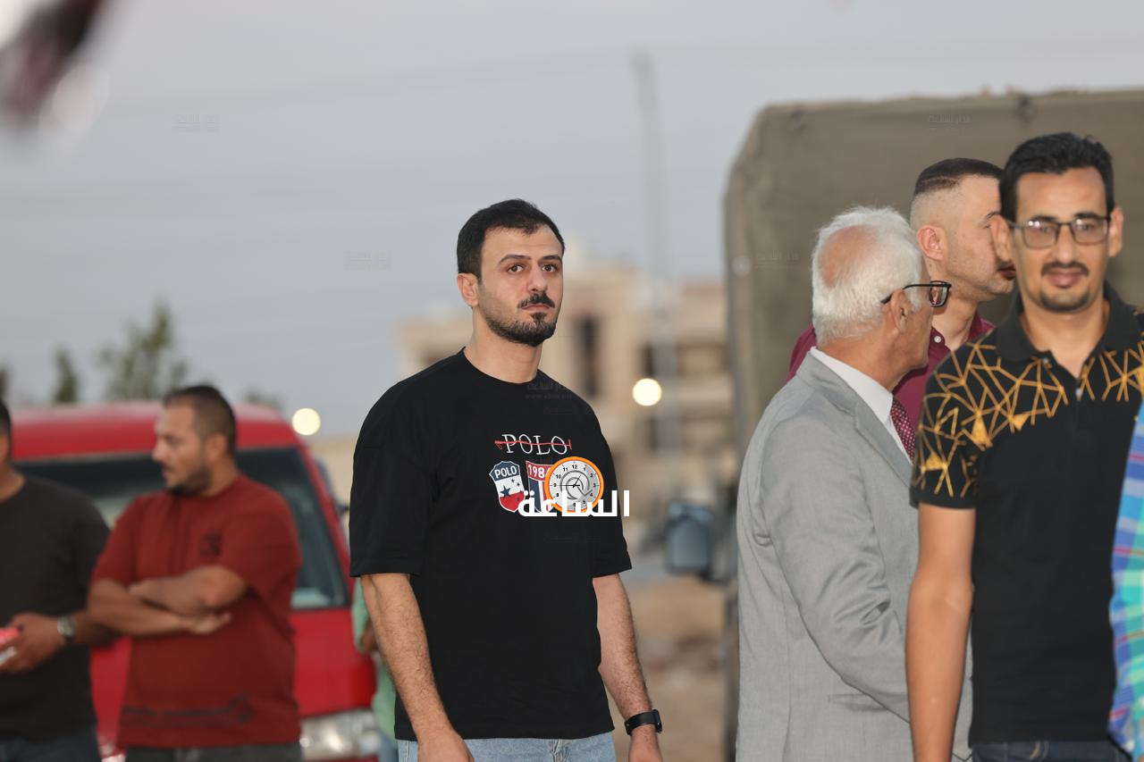 Madar Al-Saa Images 0.3469734346791207