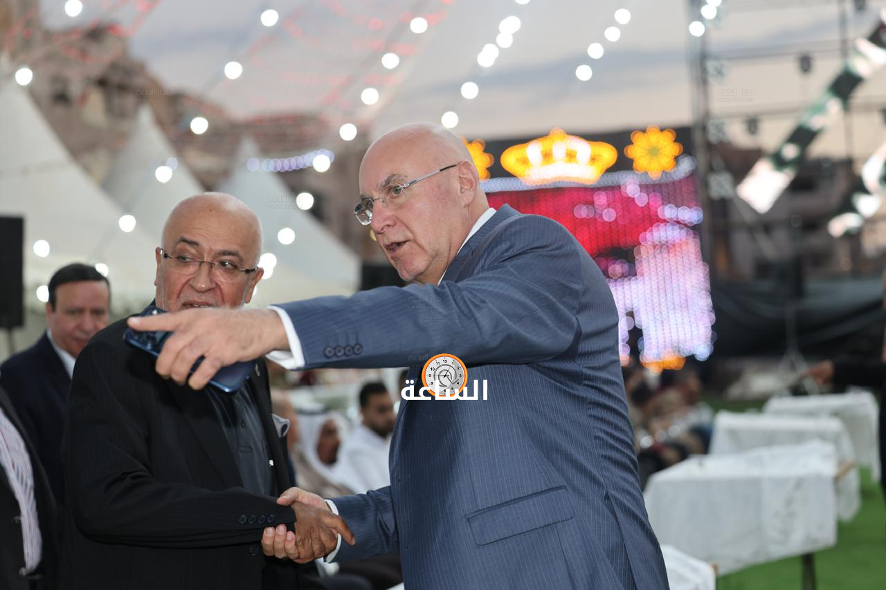 Madar Al-Saa Images 0.9575262392360181