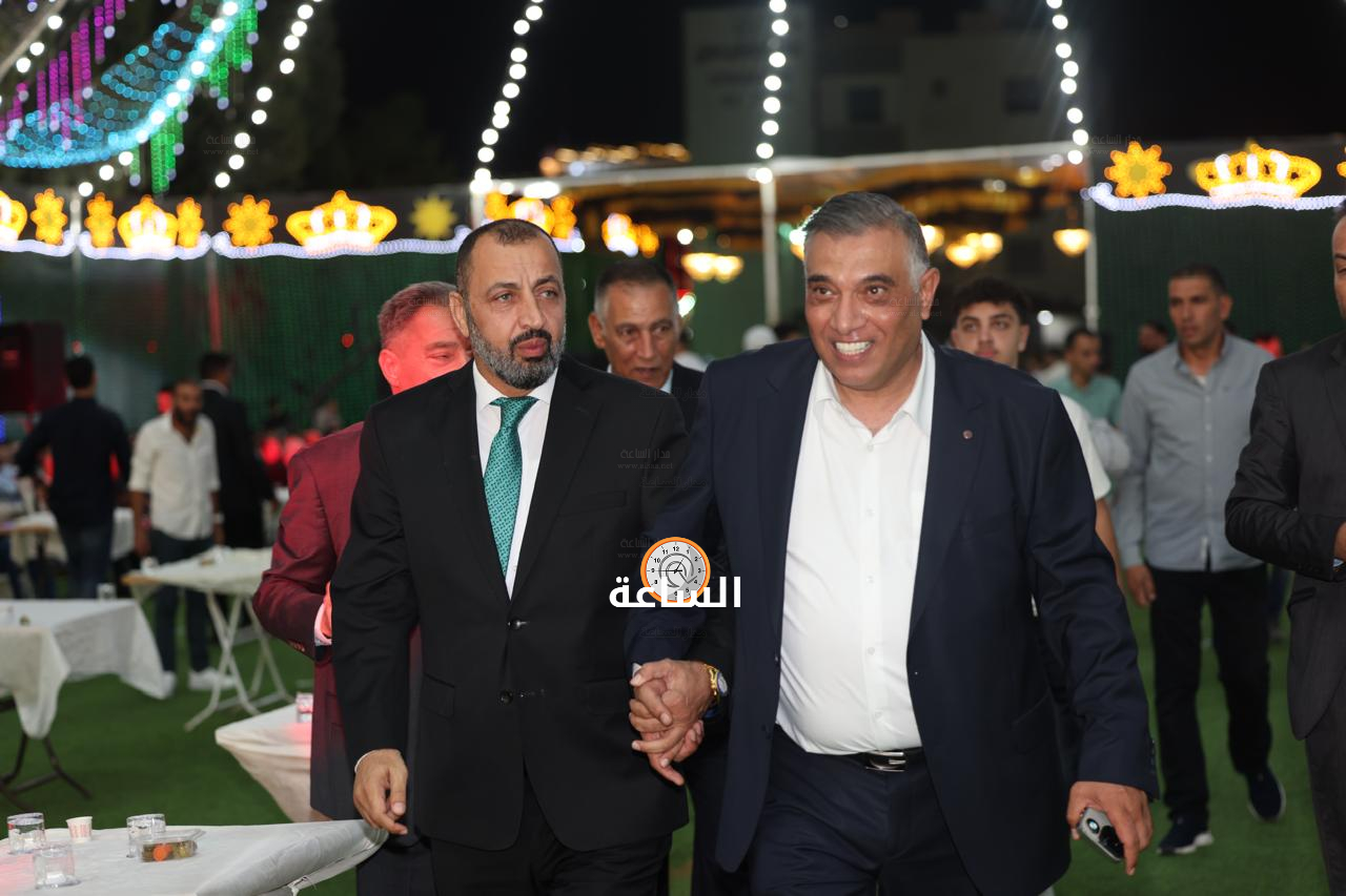 Madar Al-Saa Images 0.25795240549529497