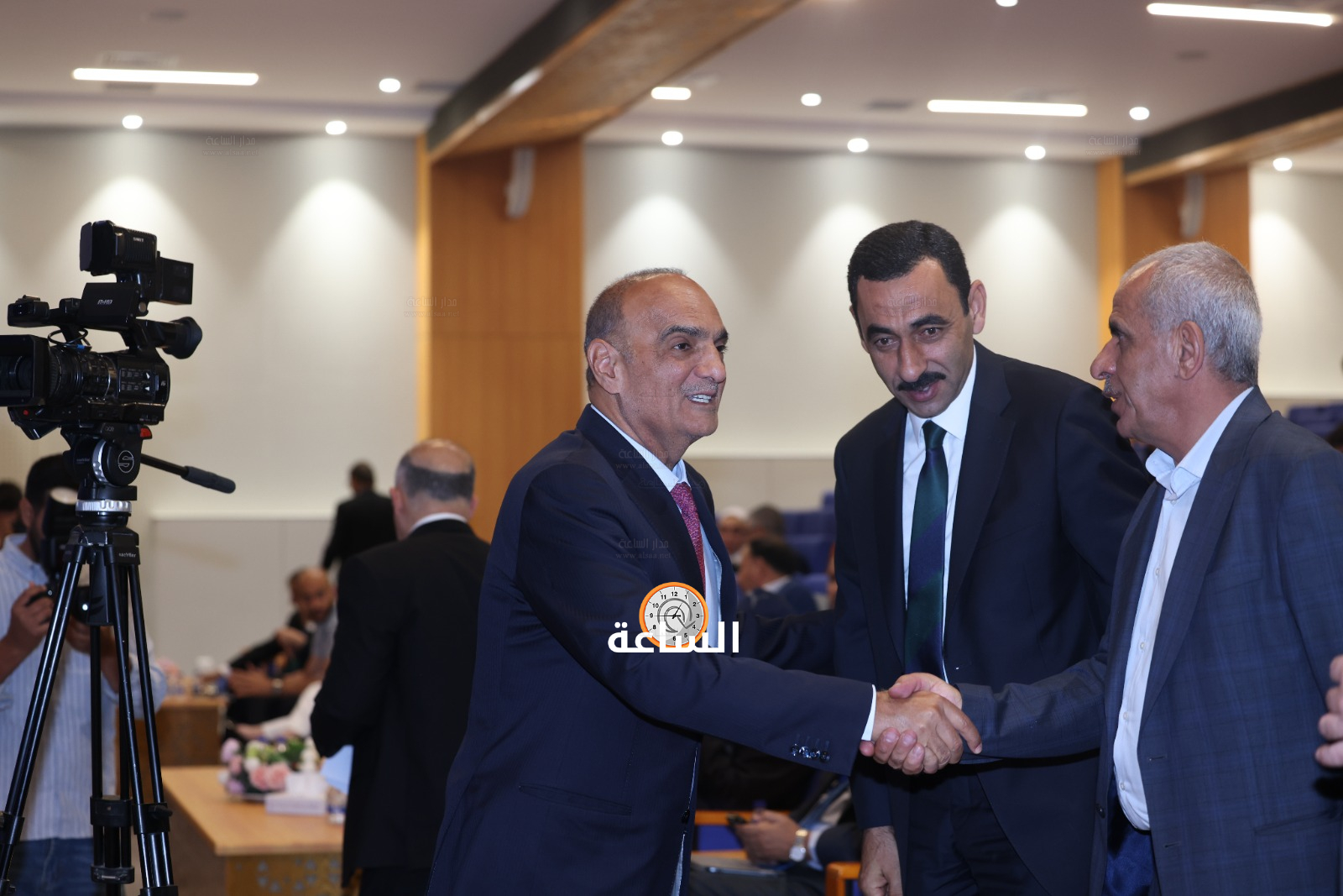 Madar Al-Saa Images 0.6427732741511746