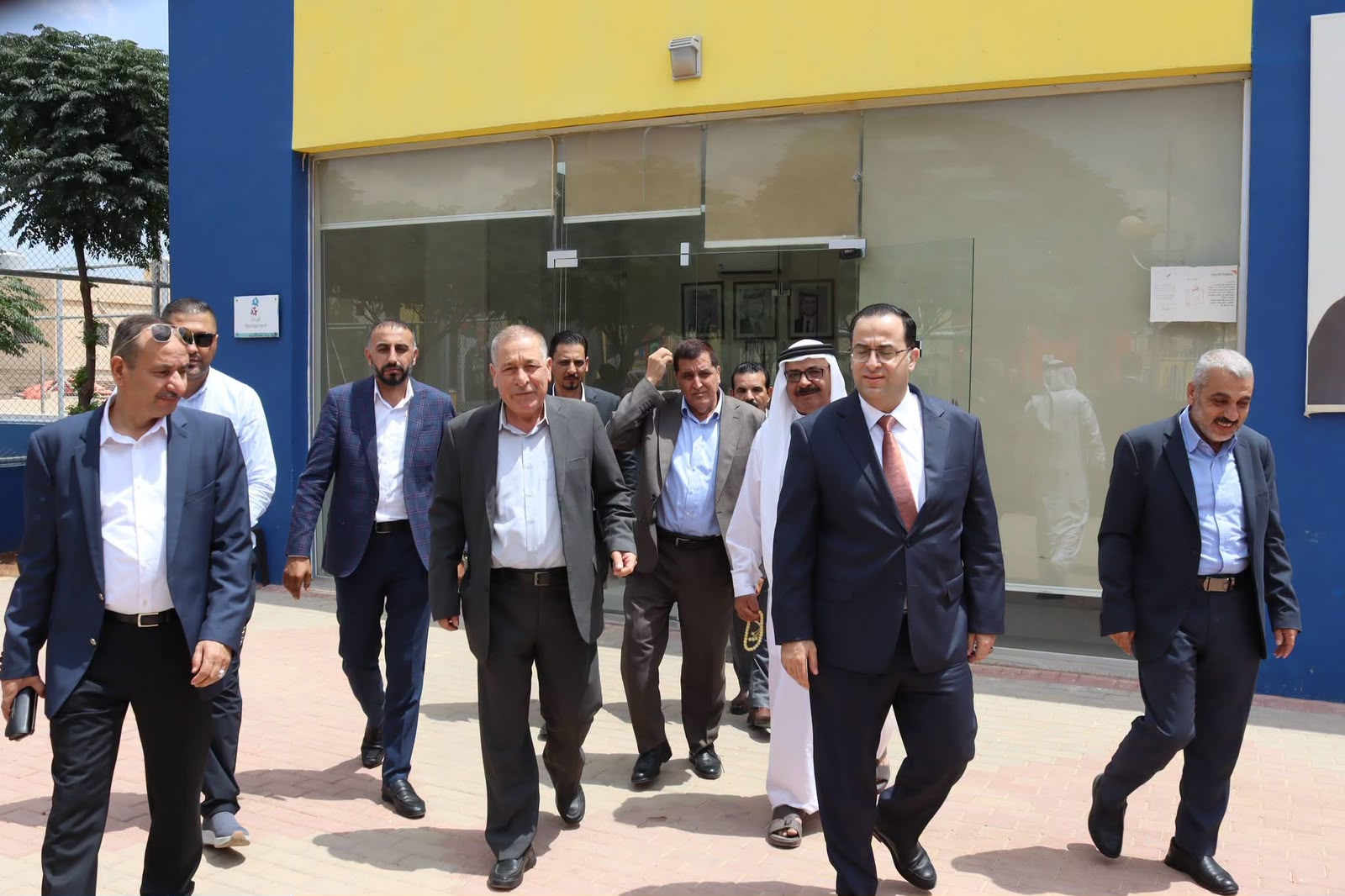 Madar Al-Saa Images 0.3609666591249413