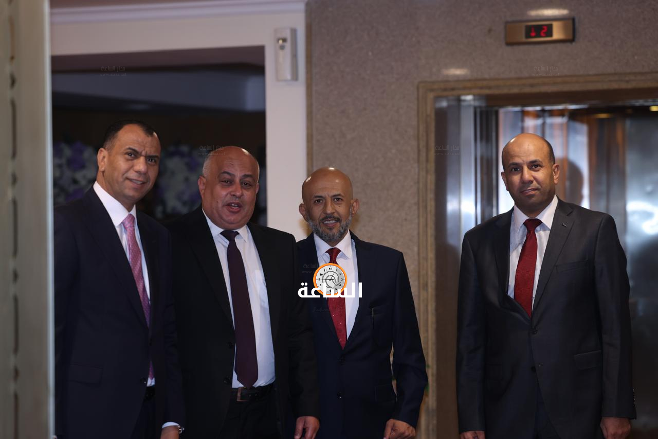 Madar Al-Saa Images 0.46850827562821606