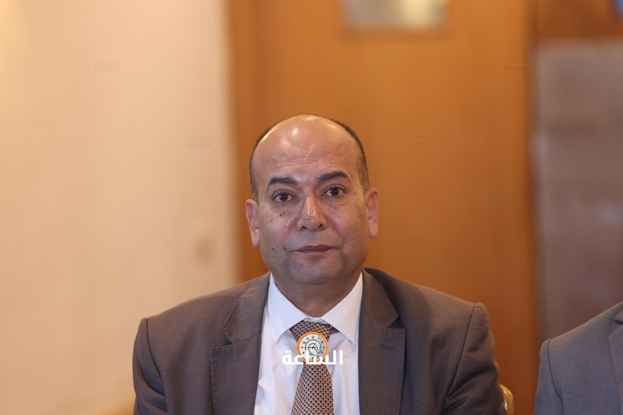 Madar Al-Saa Images 0.37526683443333
