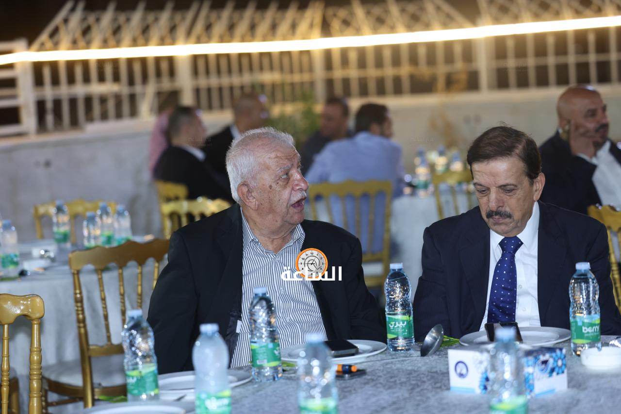 Madar Al-Saa Images 0.8703674096174008