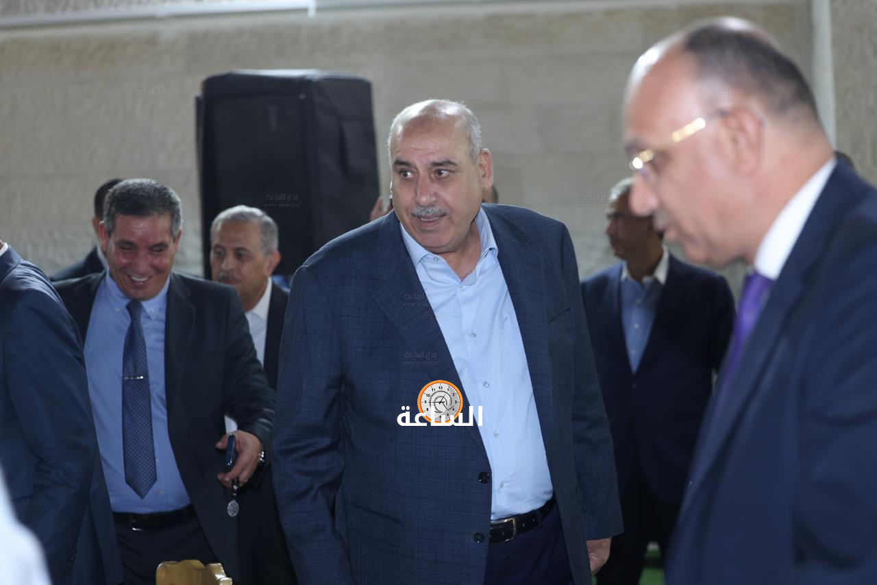 Madar Al-Saa Images 0.4311709855874237