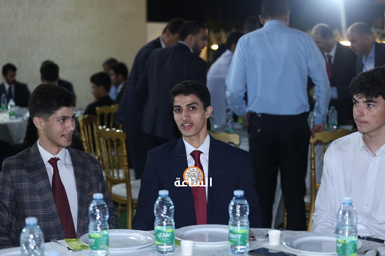 Madar Al-Saa Images 0.5971053792813716