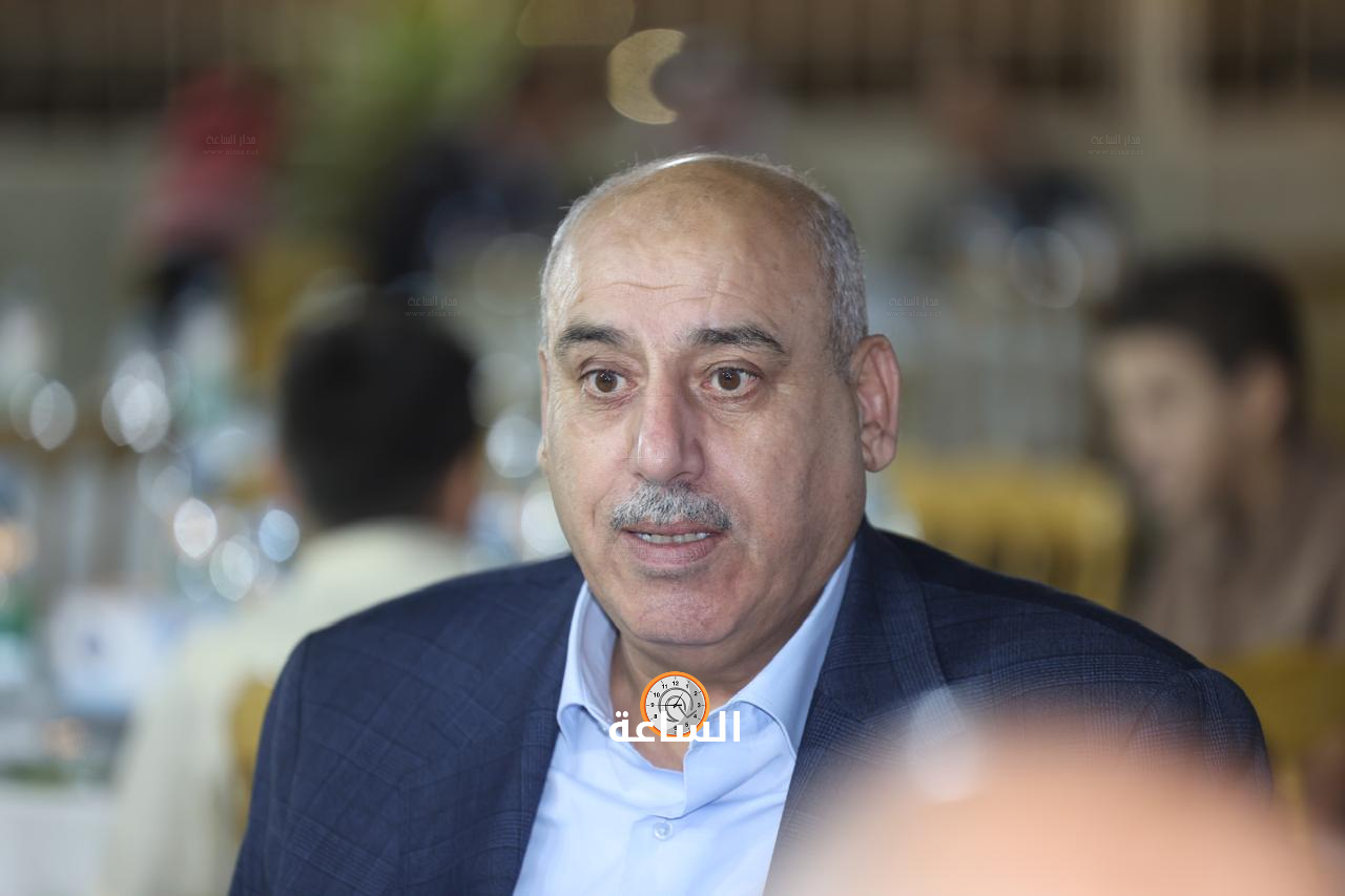 Madar Al-Saa Images 0.7630124214829627