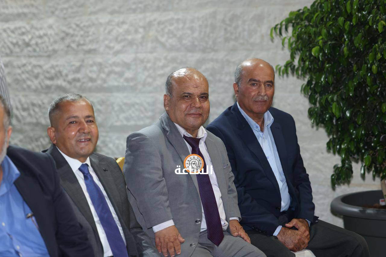 Madar Al-Saa Images 0.1503792862941692