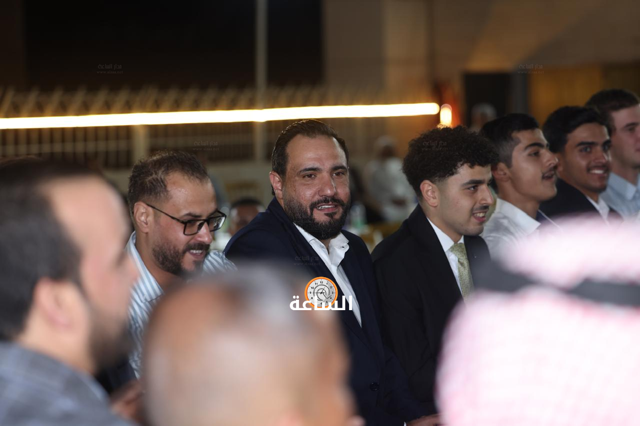 Madar Al-Saa Images 0.47095290826641456