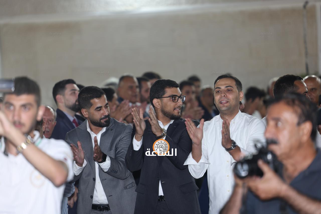 Madar Al-Saa Images 0.5672141760688585