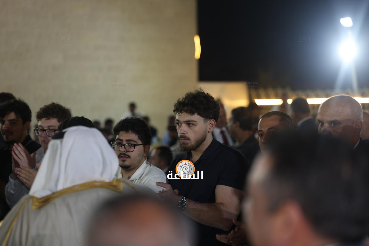 Madar Al-Saa Images 0.3727597427529581