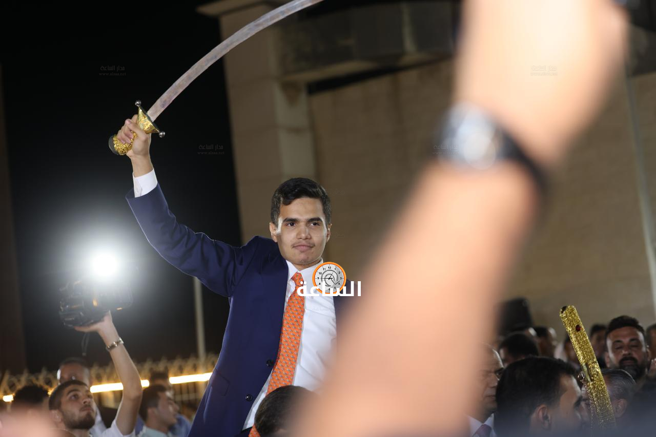 Madar Al-Saa Images 0.38825012342353427