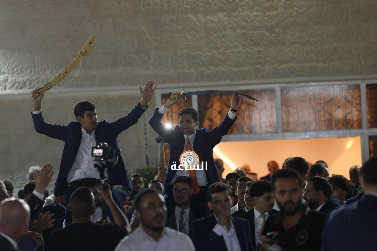 Madar Al-Saa Images 0.5424300189134272