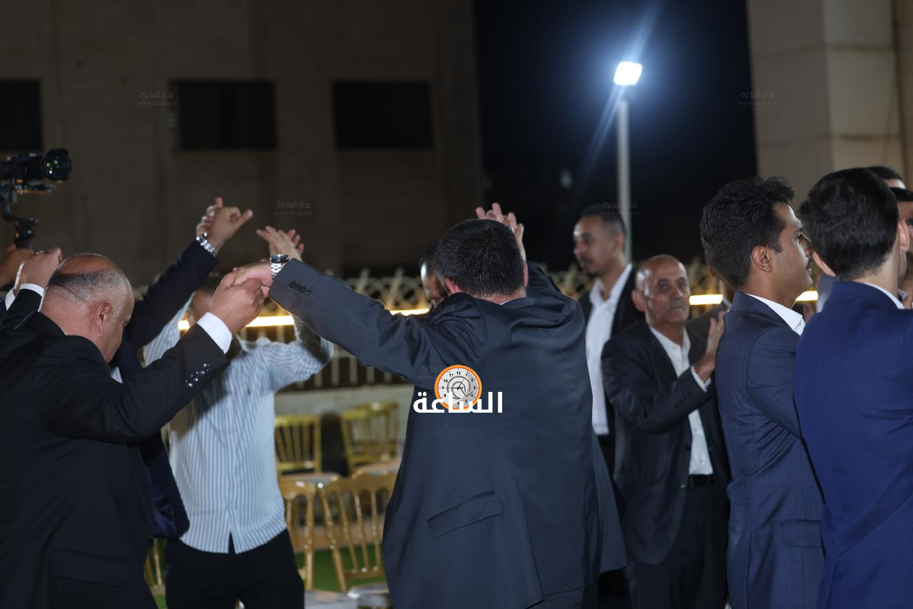 Madar Al-Saa Images 0.8108004895344672