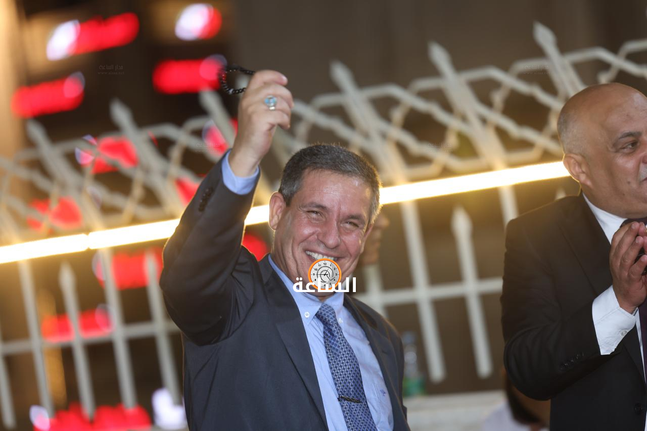 Madar Al-Saa Images 0.4975195446408939
