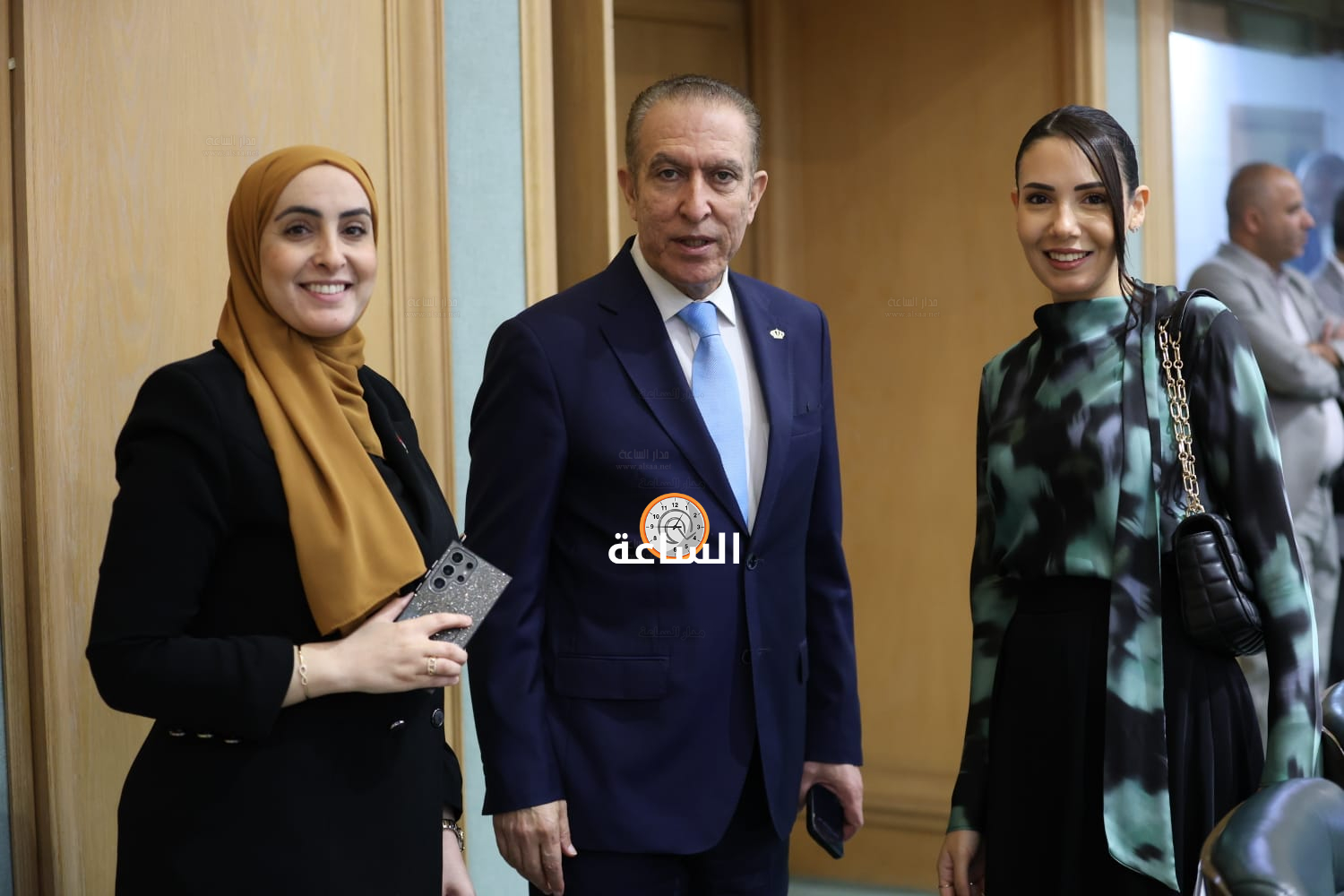 Madar Al-Saa Images 0.03446199043420872