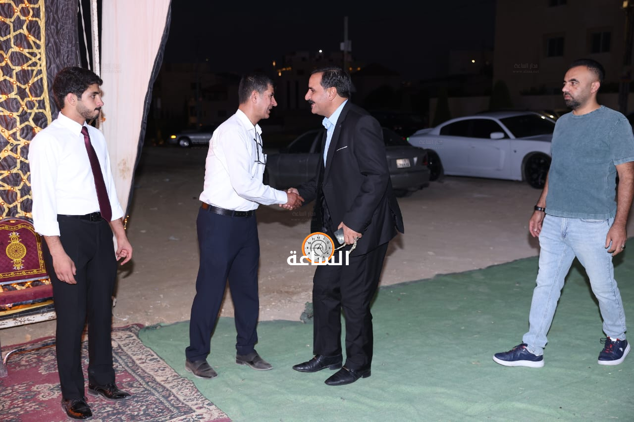 Madar Al-Saa Images 0.5339838587639266