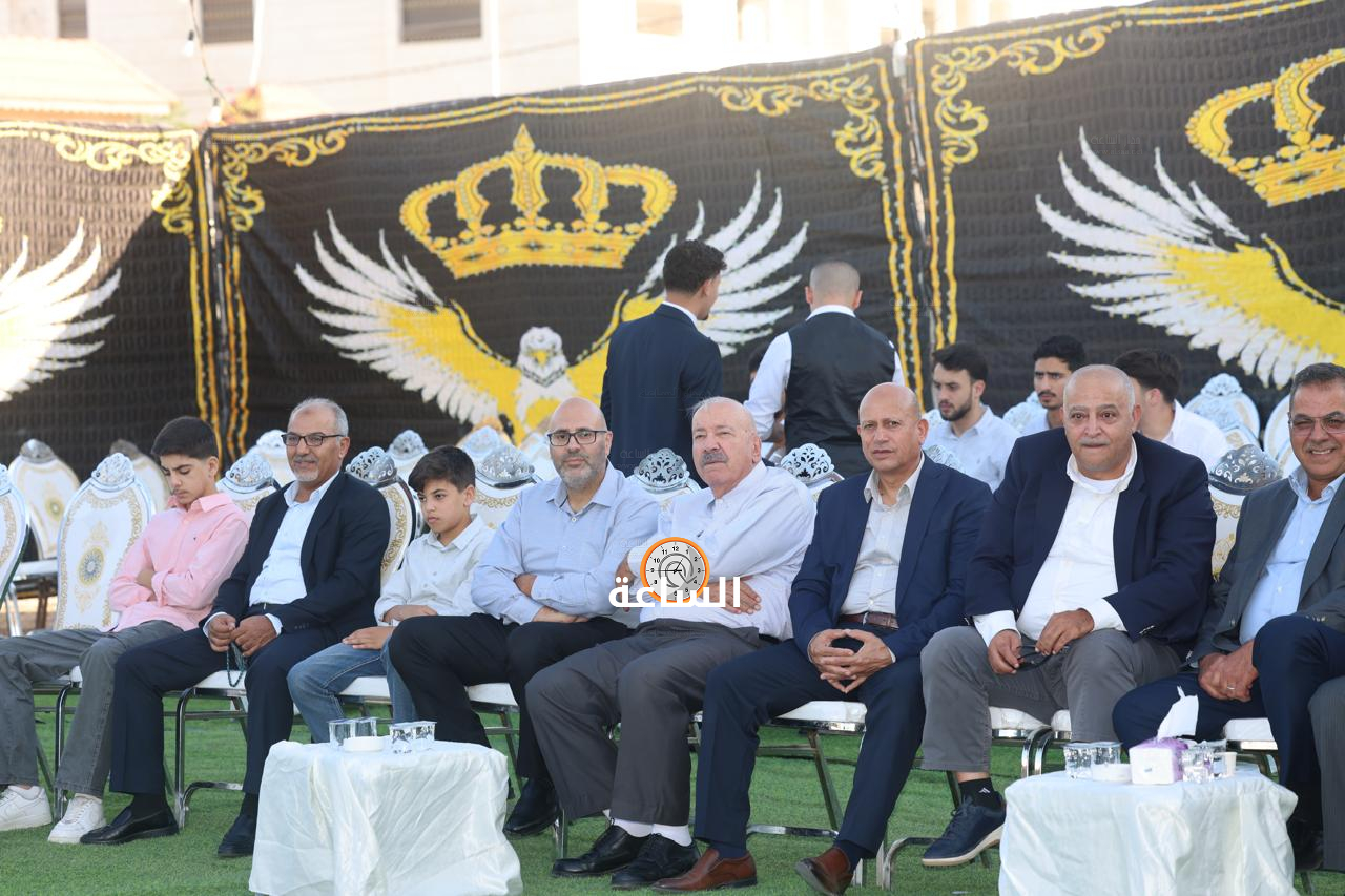 Madar Al-Saa Images 0.9160028063140265