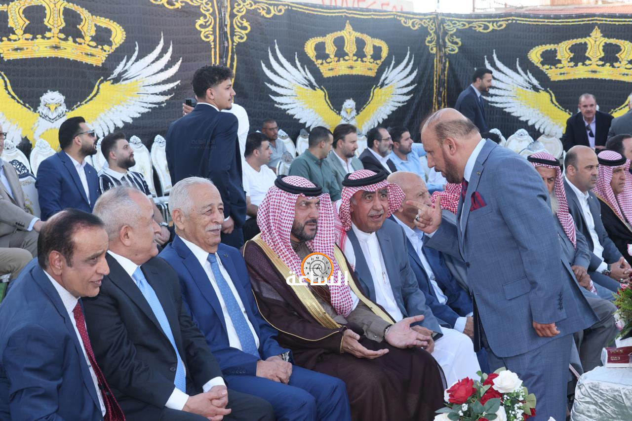 Madar Al-Saa Images 0.054449053137806125