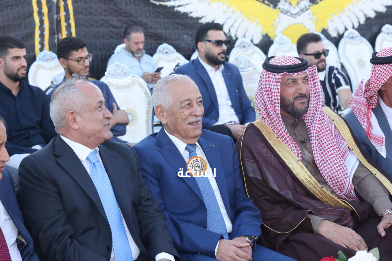 Madar Al-Saa Images 0.5183422838165238