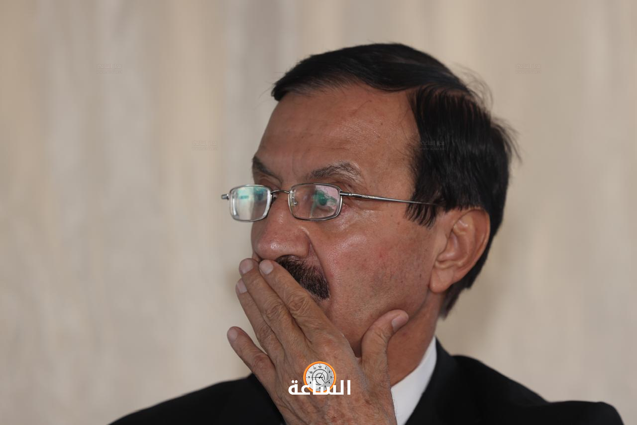 Madar Al-Saa Images 0.1538843041702257