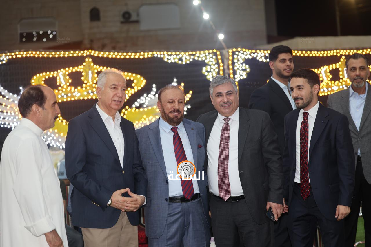 Madar Al-Saa Images 0.8771478499492811