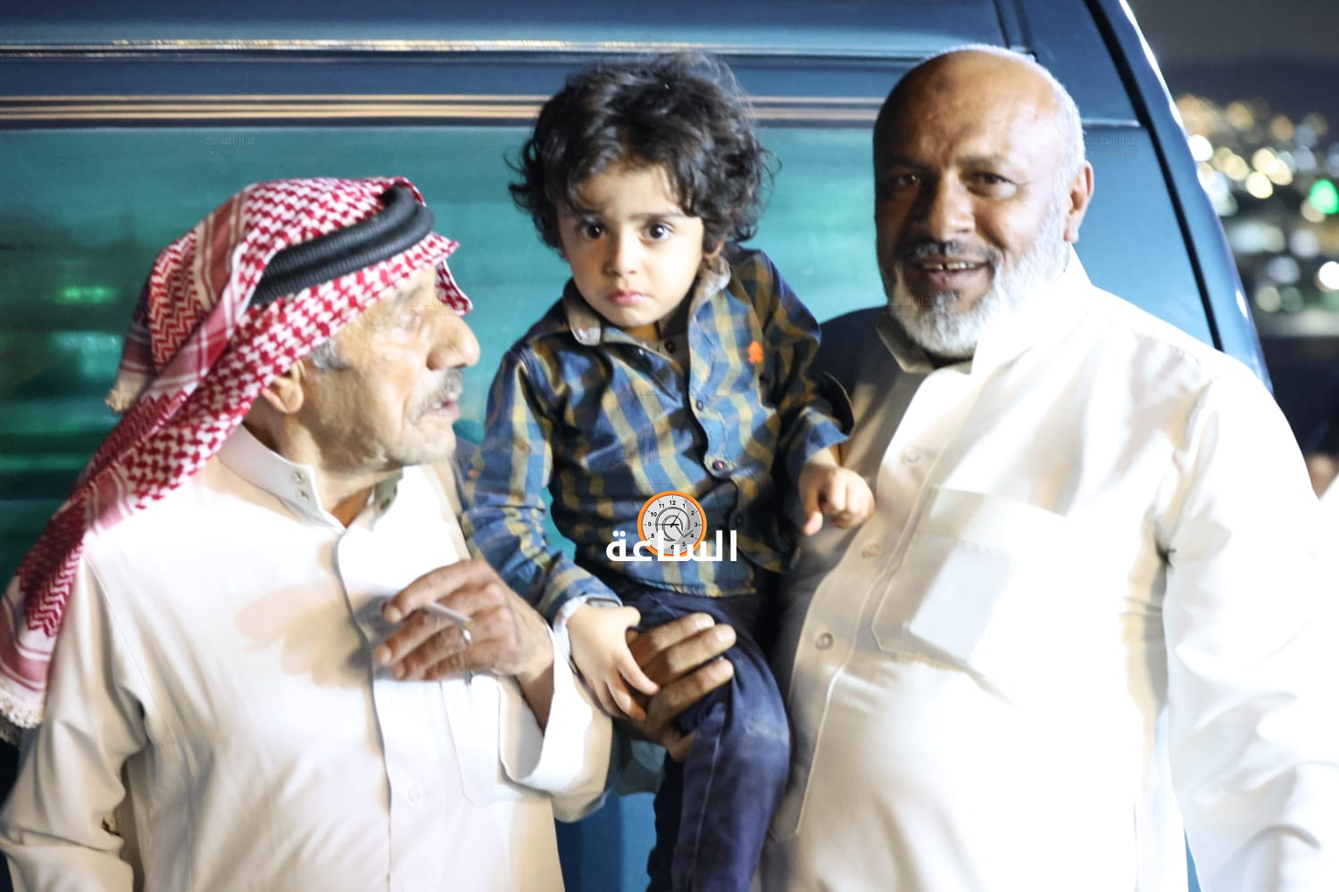 Madar Al-Saa Images 0.7438294204181256