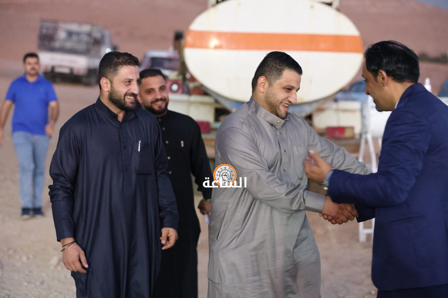 Madar Al-Saa Images 0.36322541903545913