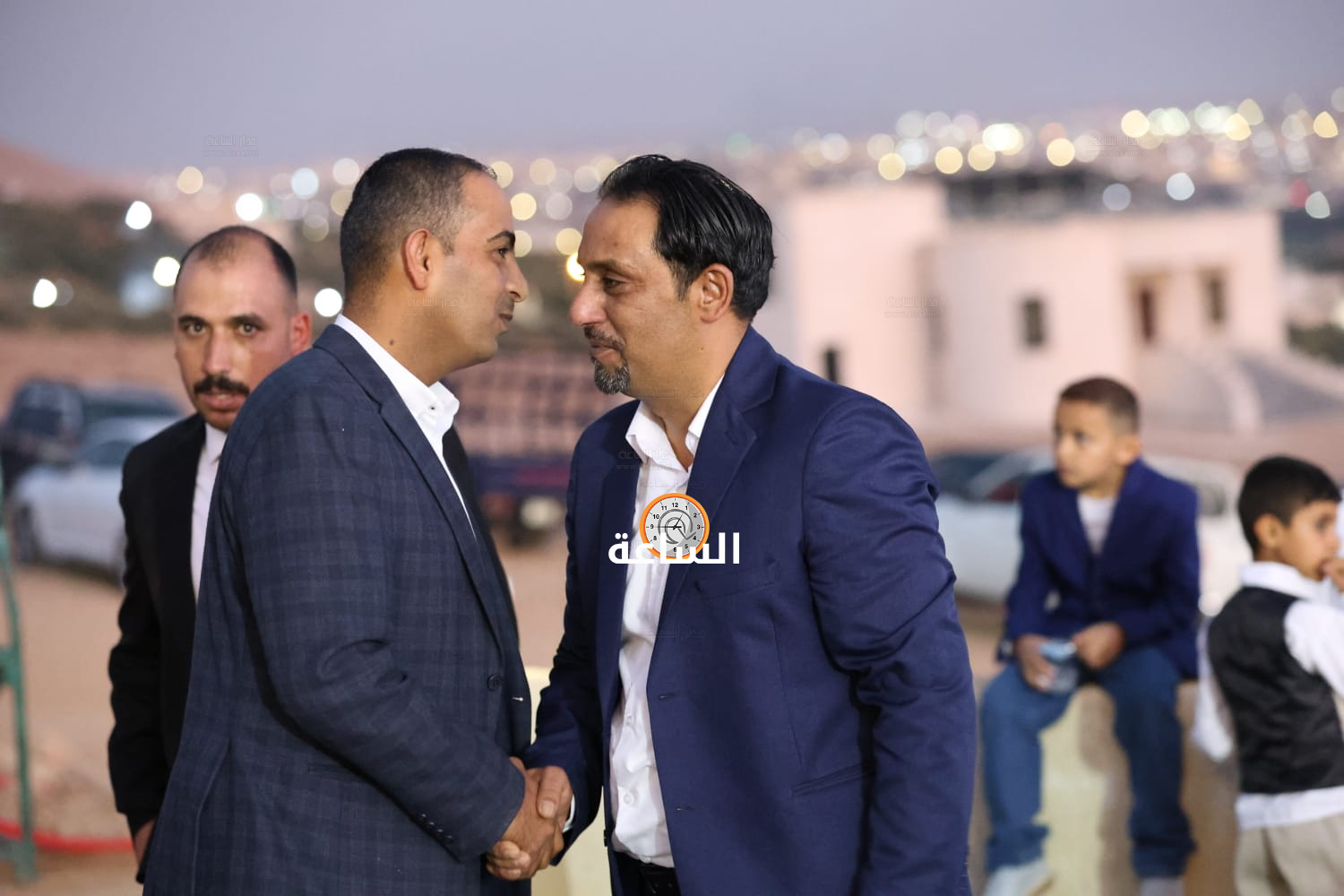 Madar Al-Saa Images 0.1764553353701973