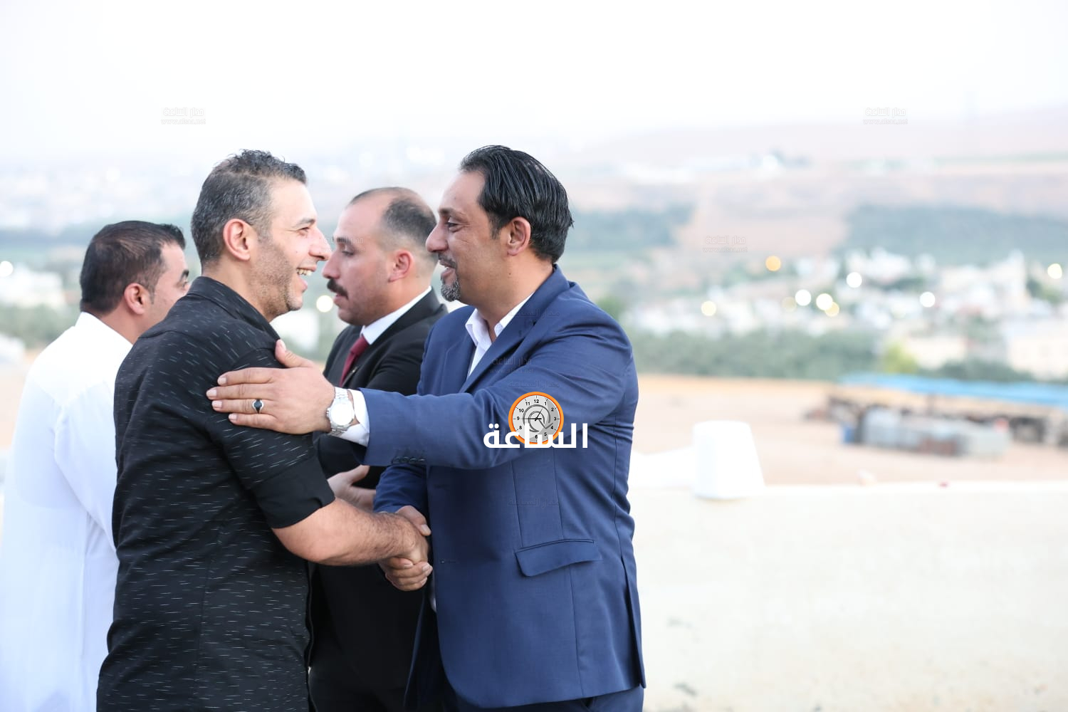 Madar Al-Saa Images 0.02495010378139262