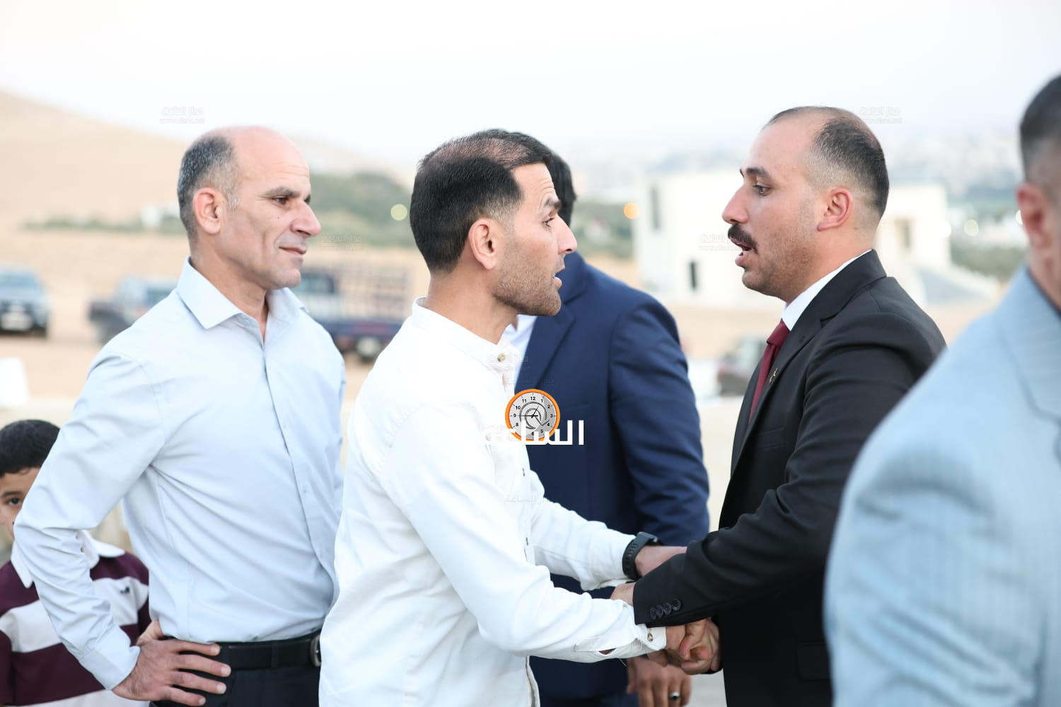Madar Al-Saa Images 0.0738777218345642