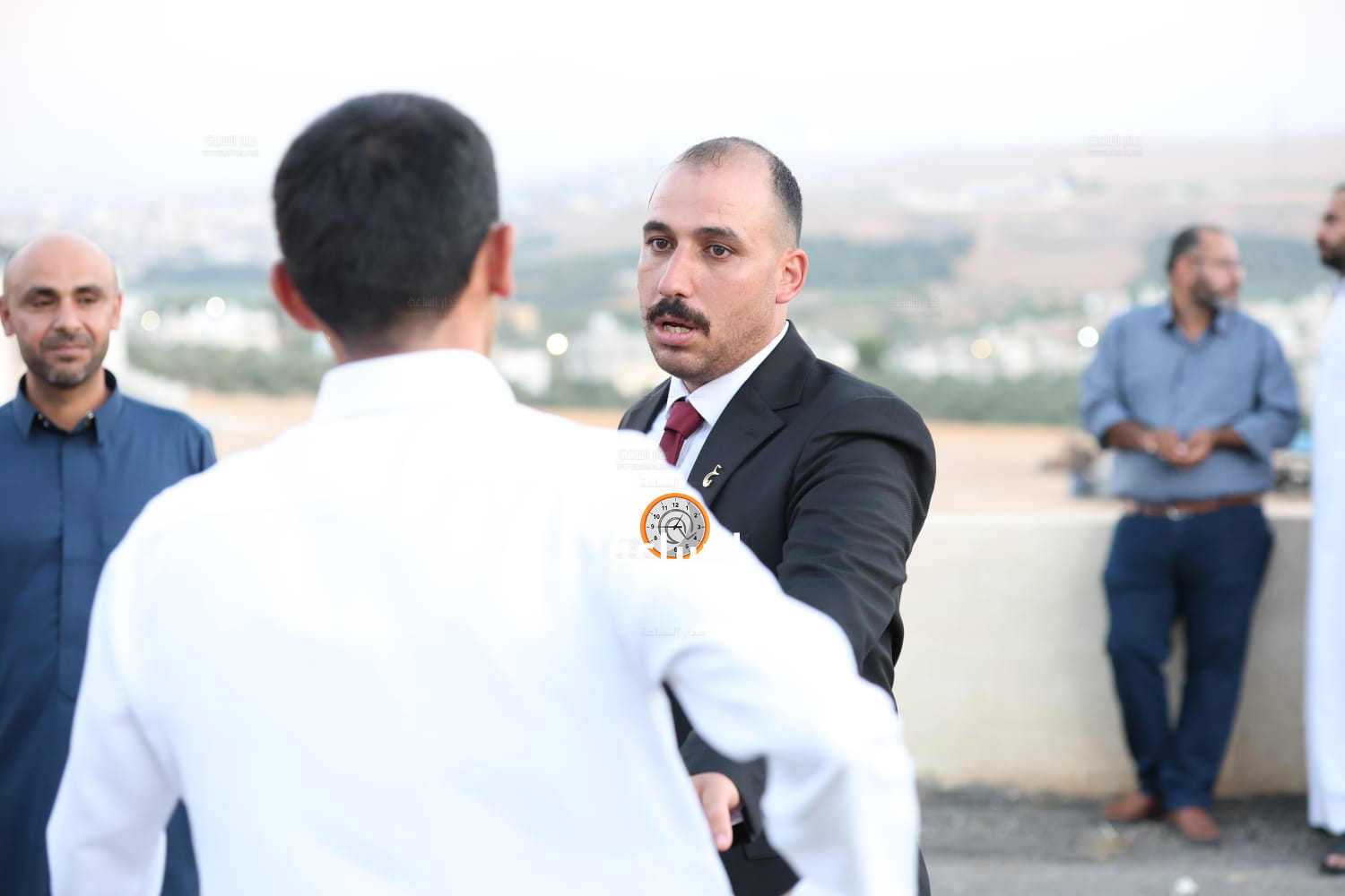 Madar Al-Saa Images 0.6480448469255417