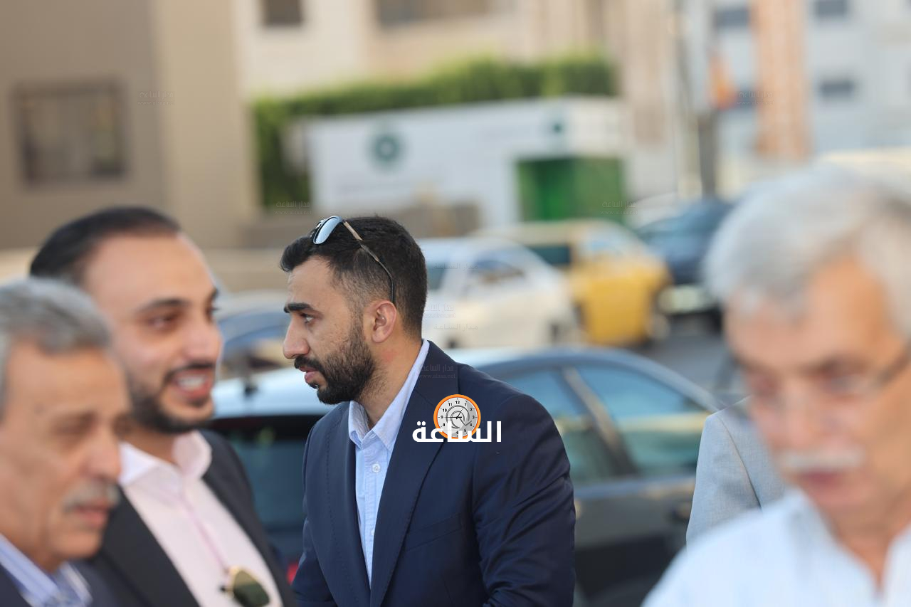 Madar Al-Saa Images 0.31622791445699483