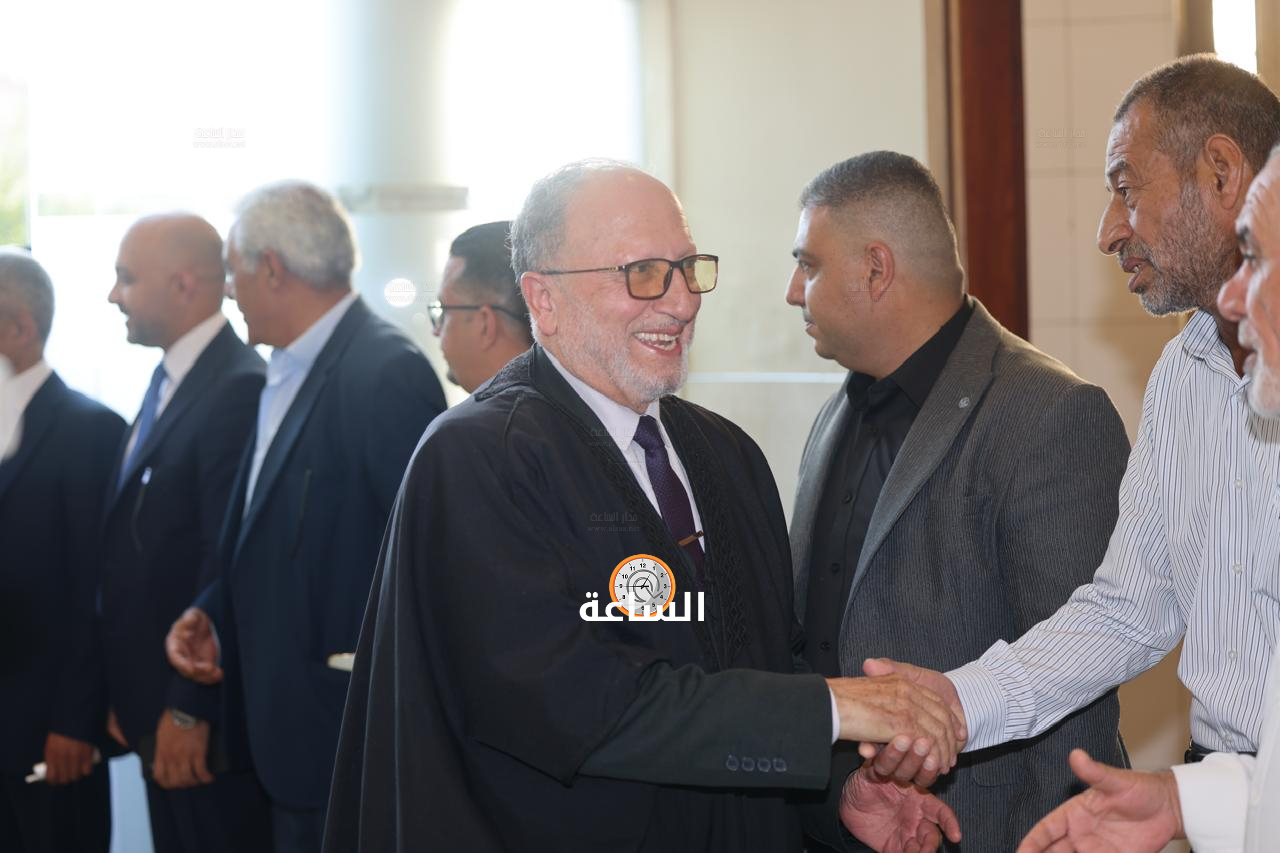 Madar Al-Saa Images 0.22491090035004102